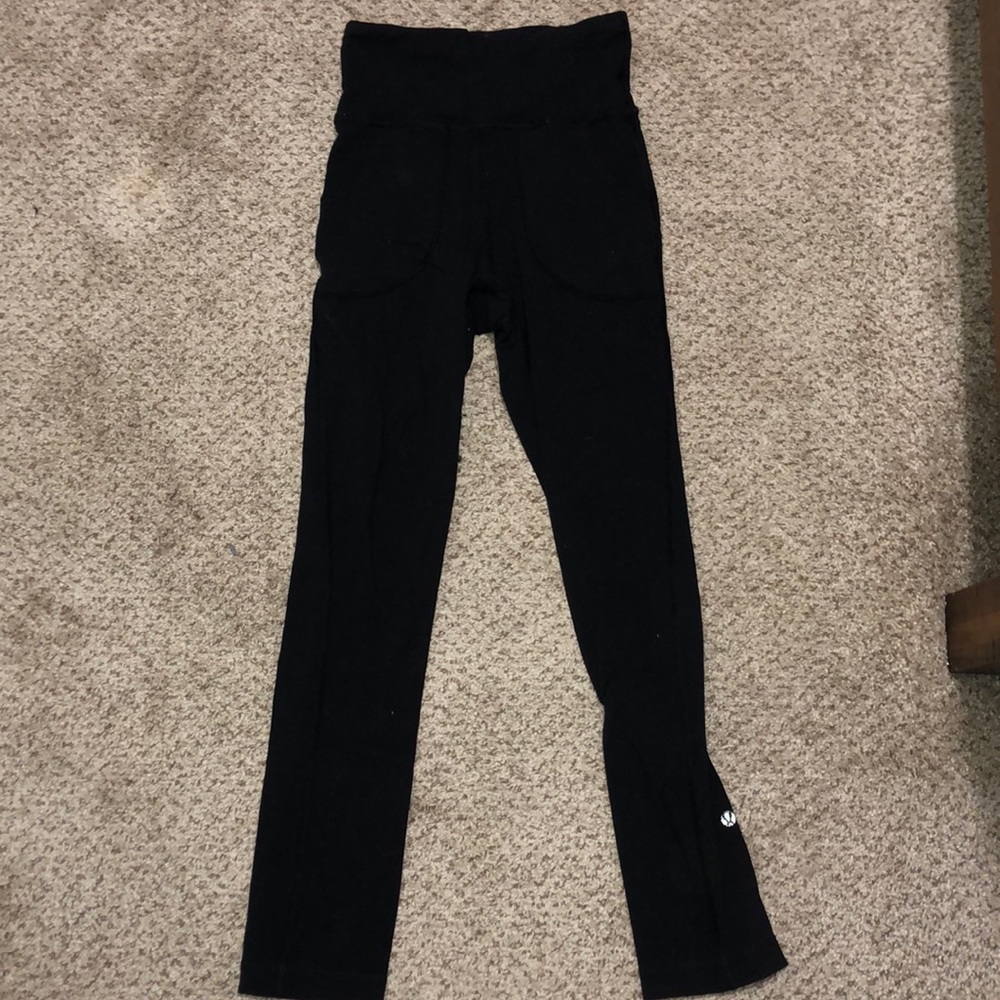 Lulu Lemon leggings with pockets